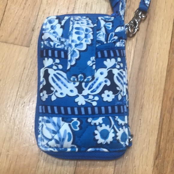 Vera Bradley wristlet wallet blue pattern - Picture 2 of 3